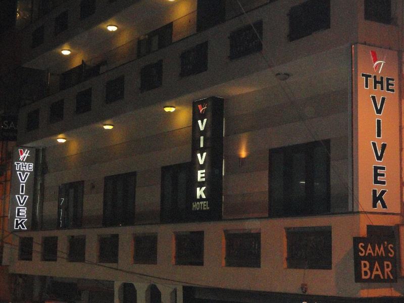 Vivek Hotel New Delhi Exterior foto